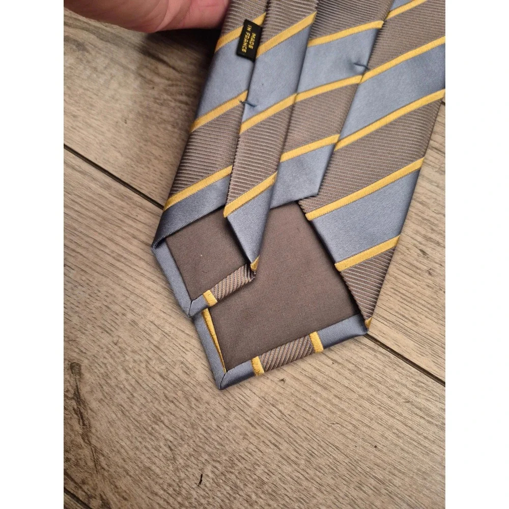 Charvet Mens Striped Silk Necktie Grey Bronze Gold Diagonal Pattern Business Tie